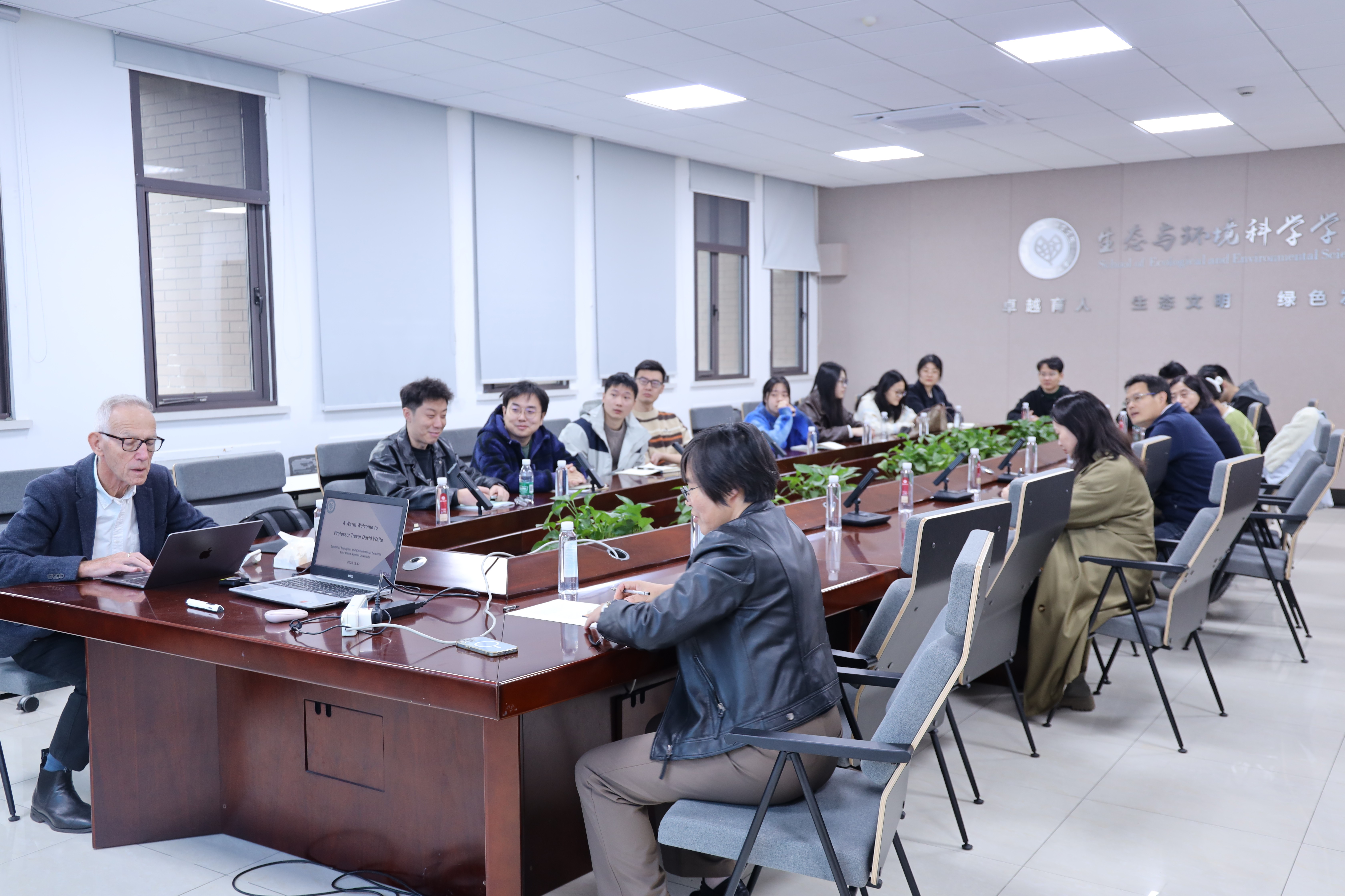 8H1A4002.JPG 8H1A4002.JPG